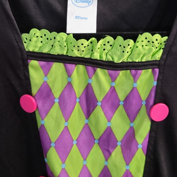 Female Mad Hatter Costume - Picture 8 of 15